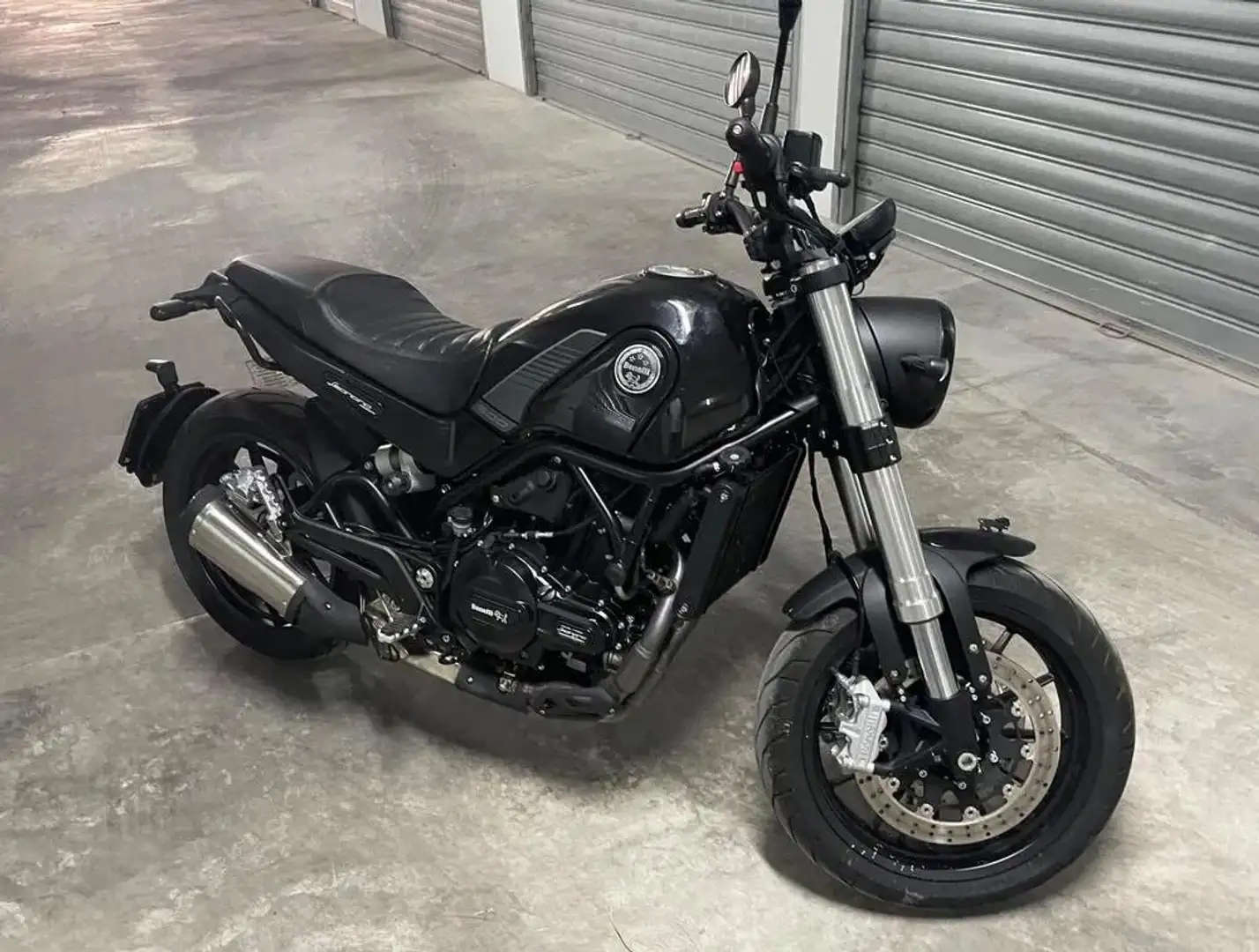 Benelli Leoncino Negru - 1