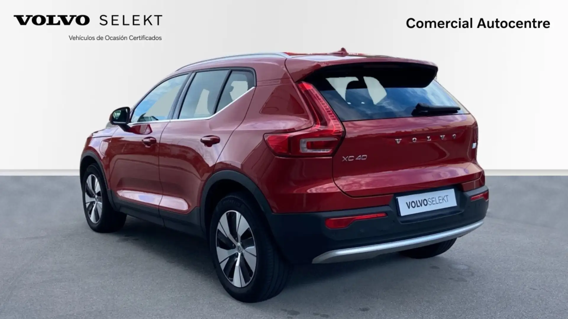 Volvo XC40 RECHARGE CORE, T4 PLUG-IN HYBRID, ELeCTRICO Rood - 2