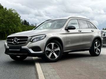 GLC 250 4Matic AHK 1.Hand Totwinkel Unfallfrei 1A