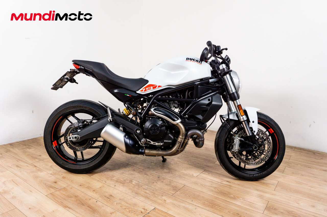 Ducati Monster 797