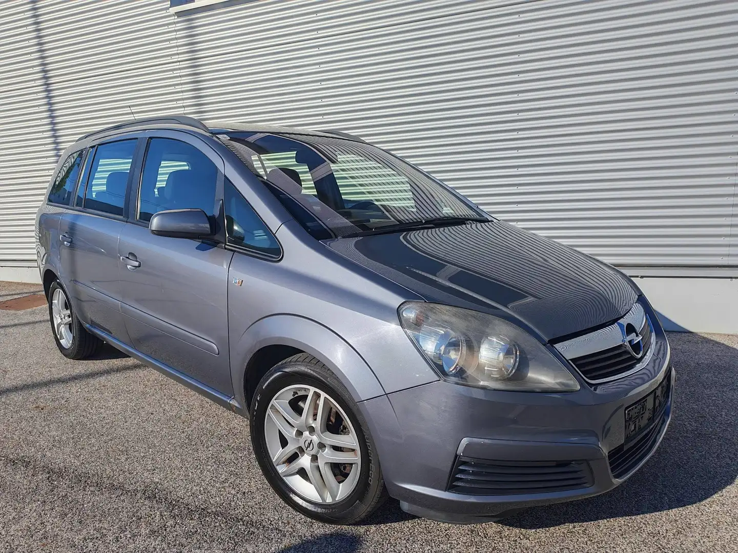 Opel Zafira Edition ° Pickerl & Service Neu ° 7-Sitzer ° Grau - 1
