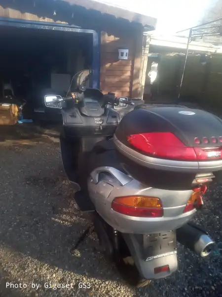 Suzuki Burgman 650 - foto 8