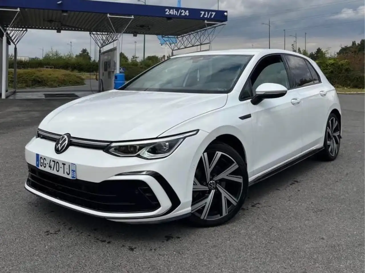 Volkswagen Golf Standard Model — photo 3