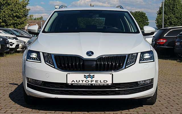 Skoda Octavia 2.0 TDI/VOLL SHEFT/NAVI/LED/TEMP/PDC