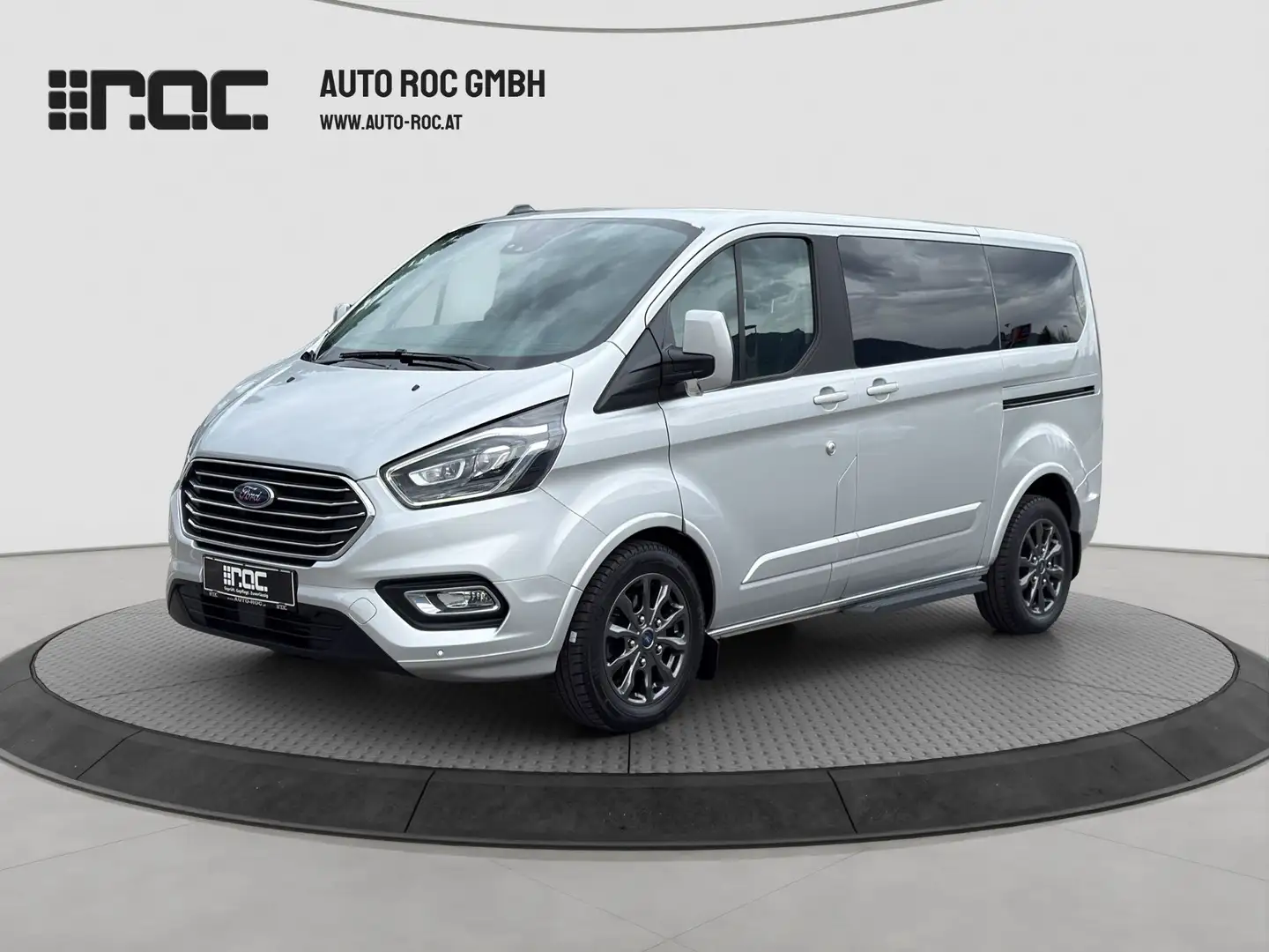 Ford Tourneo Custom 2.0 TDCi 320 L1 Titanium X AHK/STH/Kamera/uvm Silber - 1