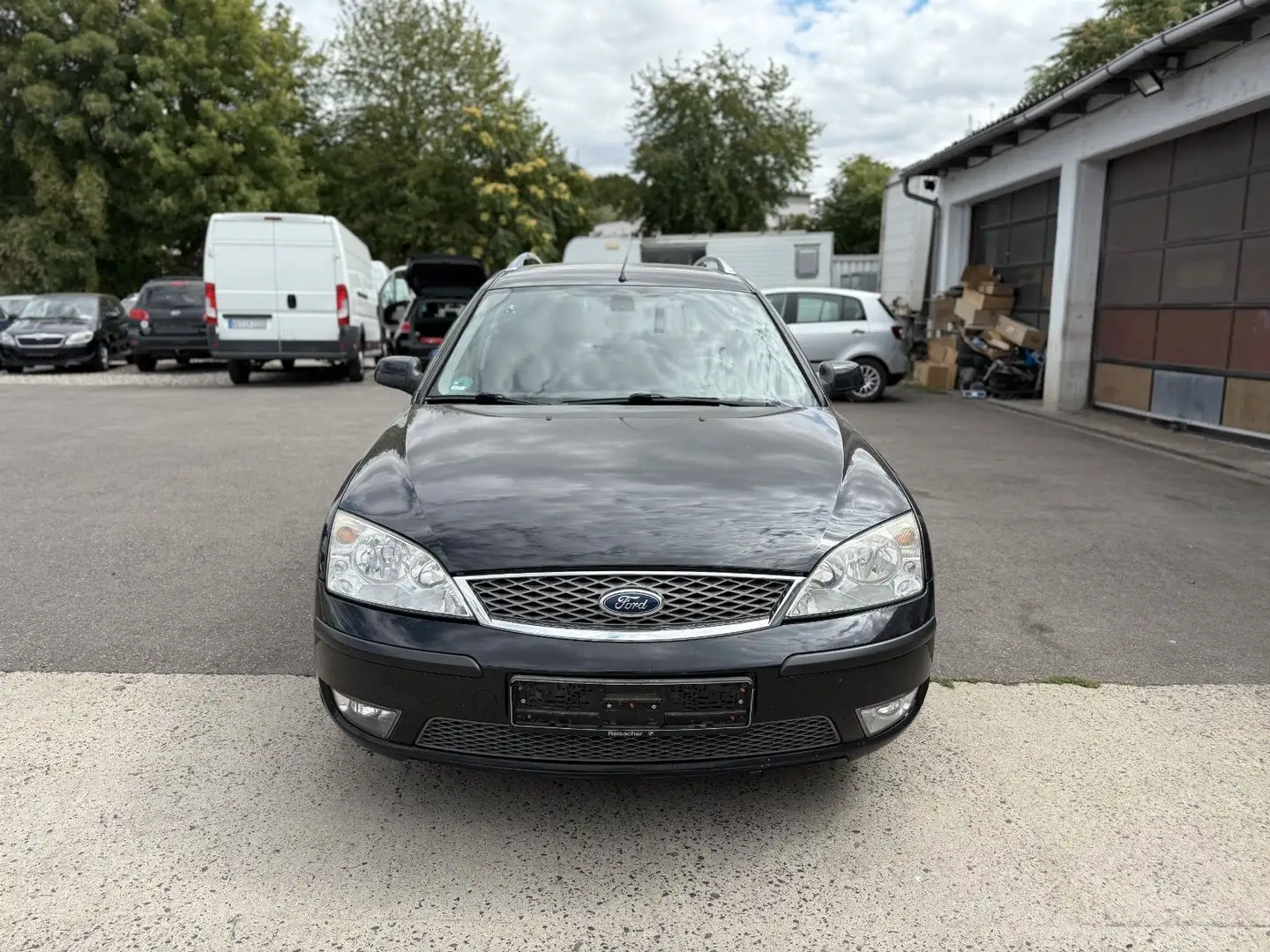 Ford Mondeo Turnier 1.8i Titanium Klimaauto. SHZ PDC Noir - 2
