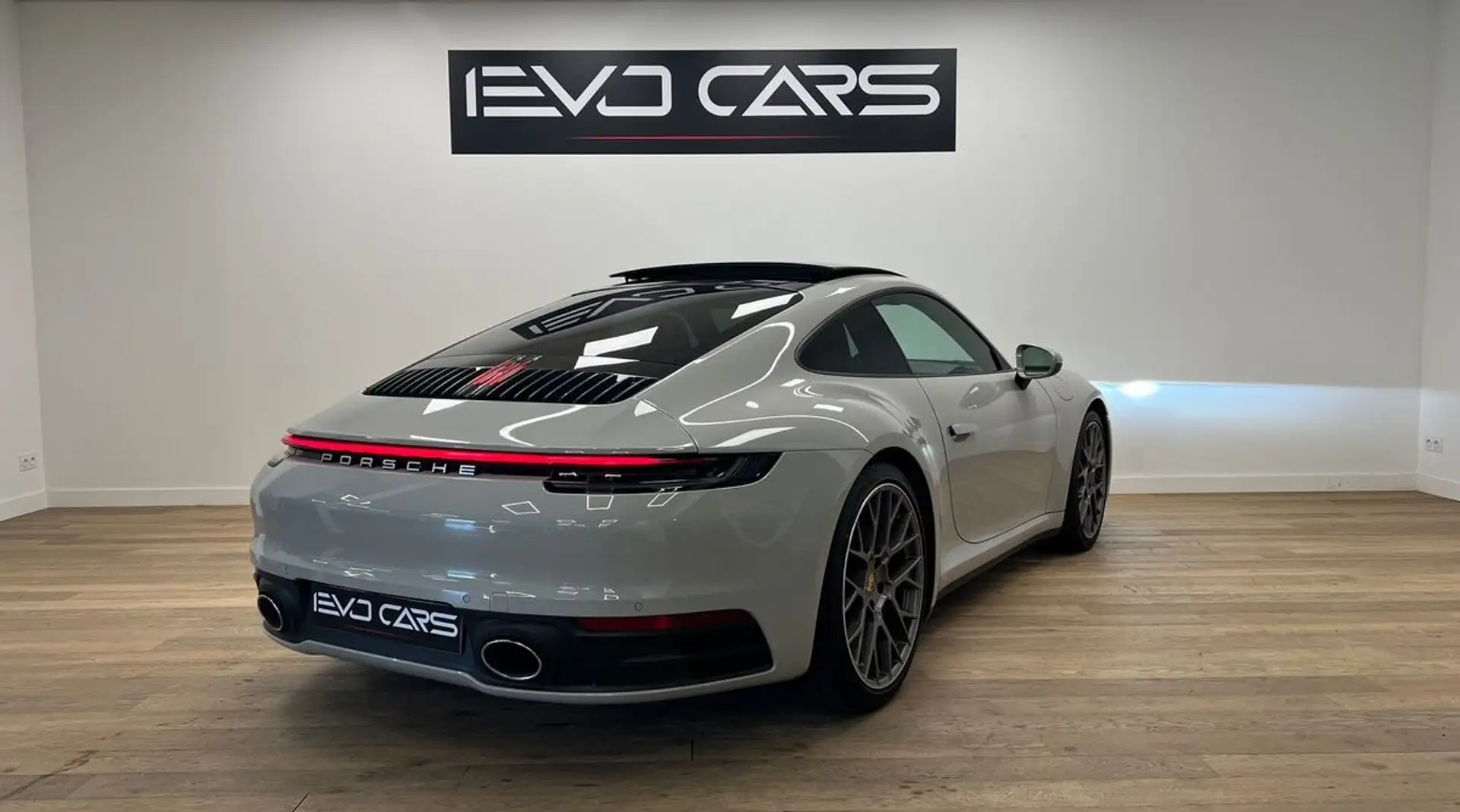 Porsche 992 992 Carrera S 450 ch PDK Origine France / BOSE / P Grijs - 2