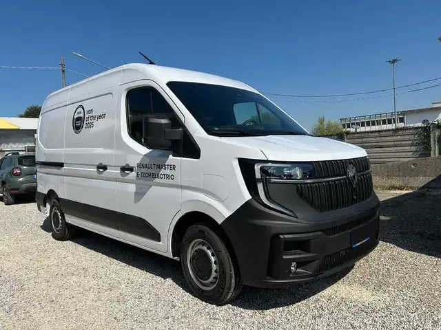 Renault Master E Tech T35 52kWh L2 H2