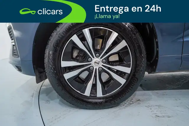 Volvo XC60 view 11
