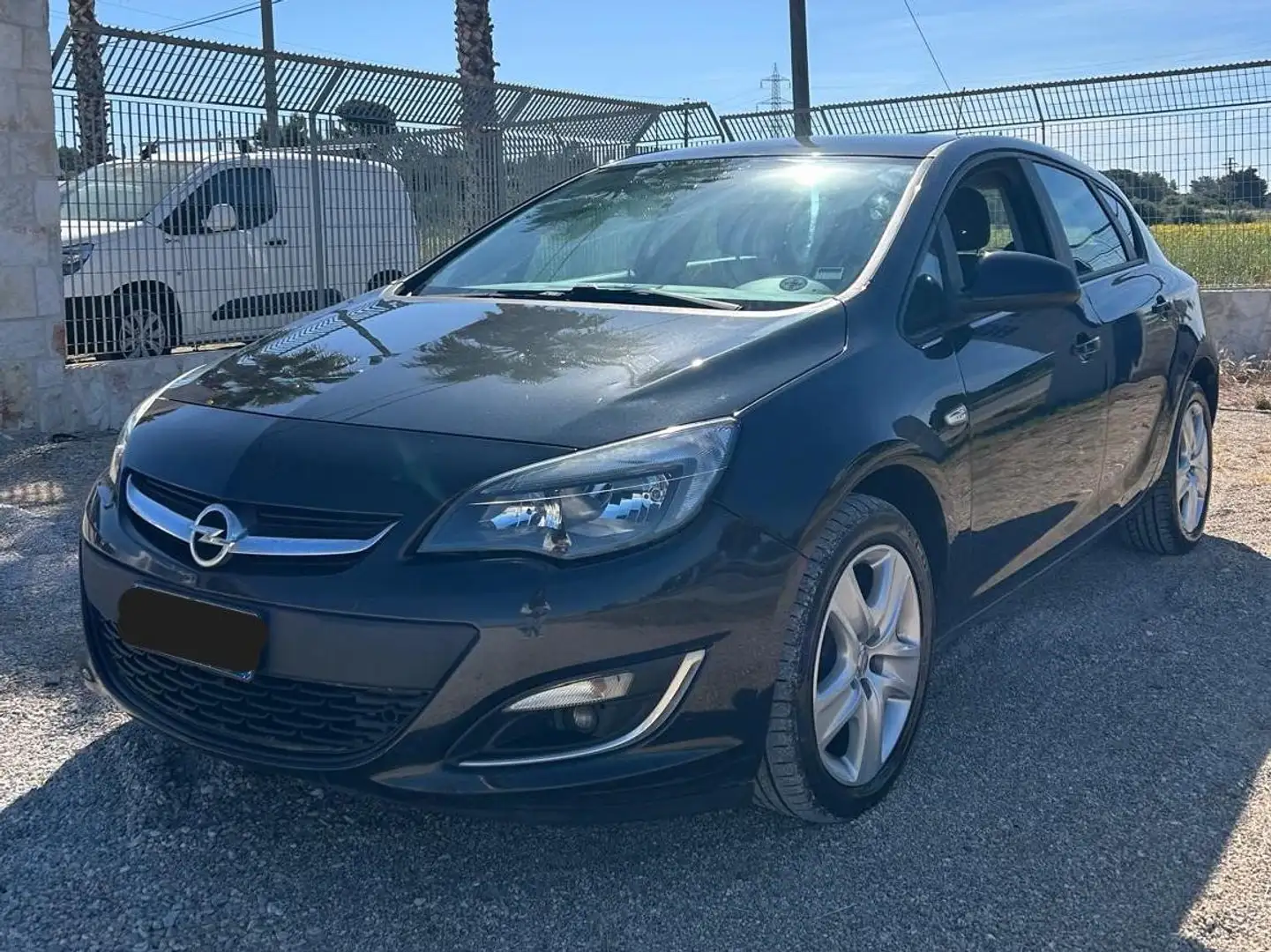 Opel Astra Astra 5p 1.7 cdti Cosmo 110cv Zwart - 2