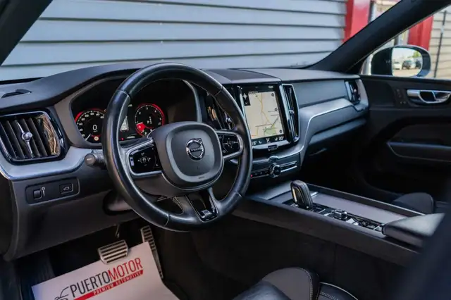 Volvo XC60 view 15