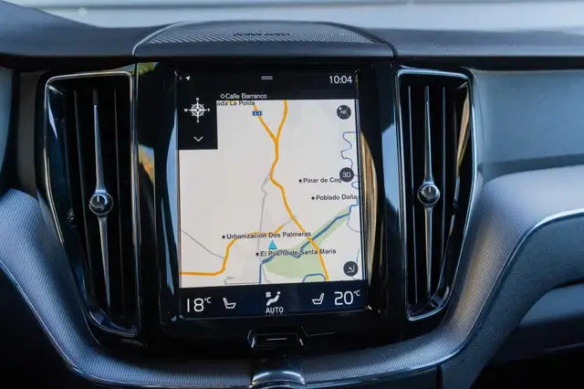 Volvo XC60 view 10