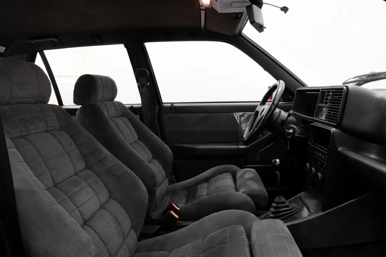 Lancia Delta 2000 16v Integrale, foto 6
