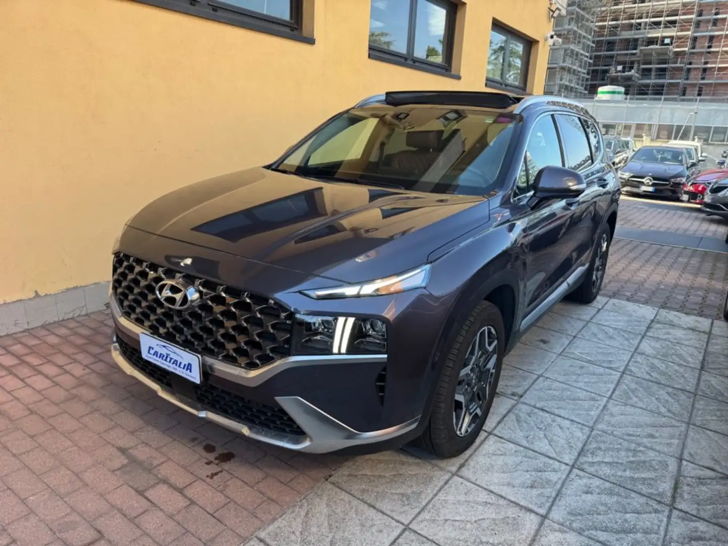Hyundai SANTA FE 1.6 T-GDI HEV 4WD AT 7p. 20th Anniv. TETTO PANORAM Grigio - 1