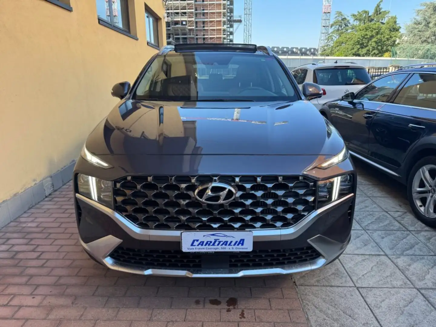 Hyundai SANTA FE 1.6 T-GDI HEV 4WD AT 7p. 20th Anniv. TETTO PANORAM Grigio - 2