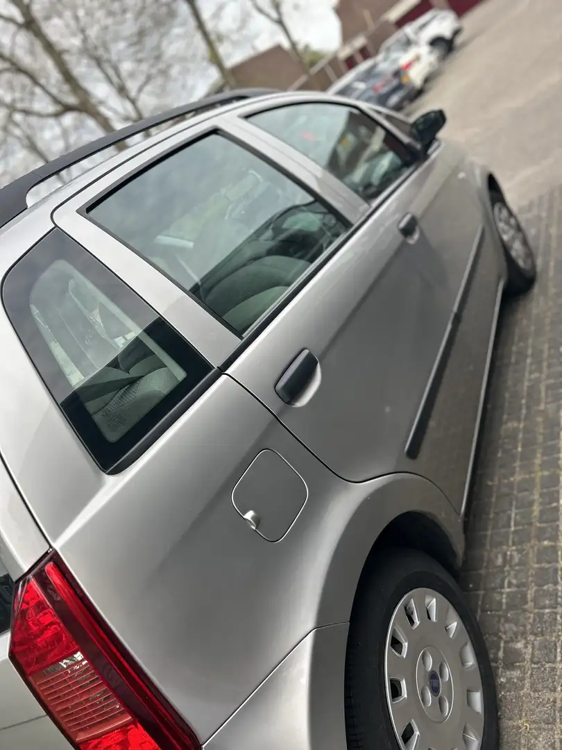 Fiat Idea 1.4-16V Active Сірий - 1