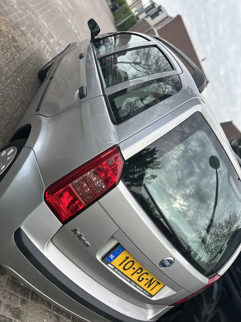 Fiat Idea 1.4-16V Active Сірий - 2
