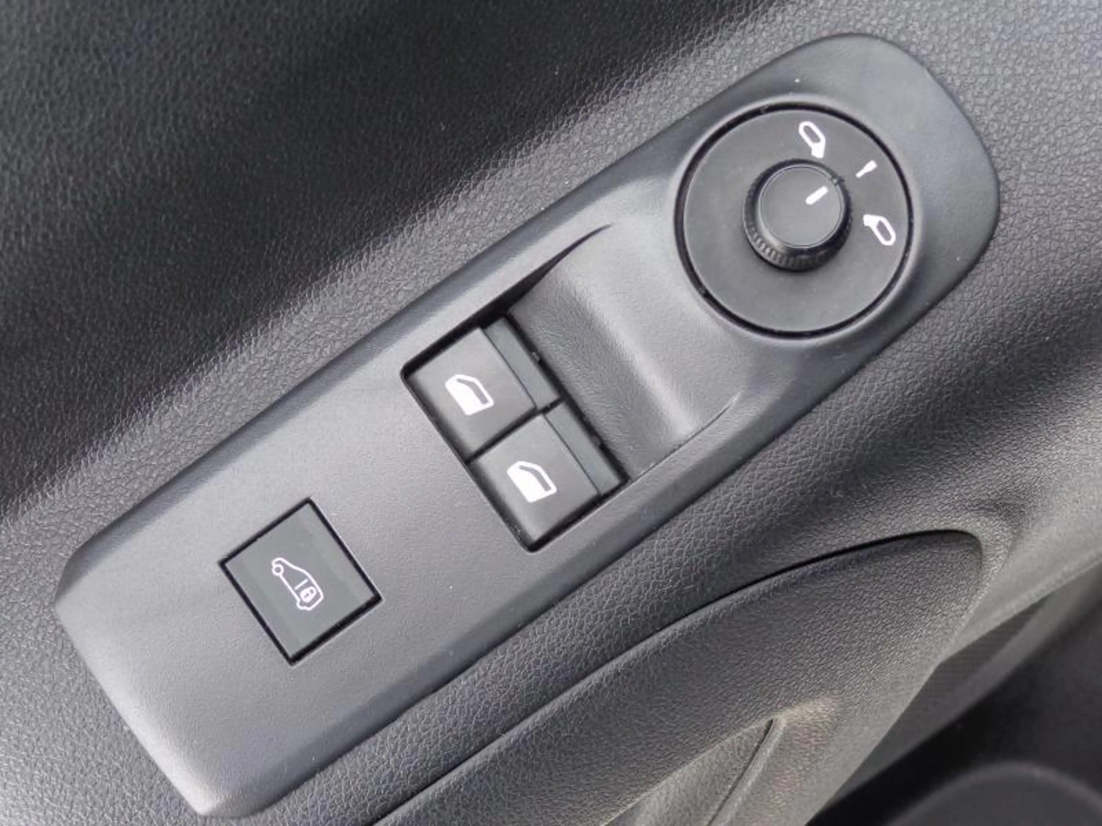 Citroen Berlingo 1.5HDi 2Pl - Caméra - Clim — photo 11