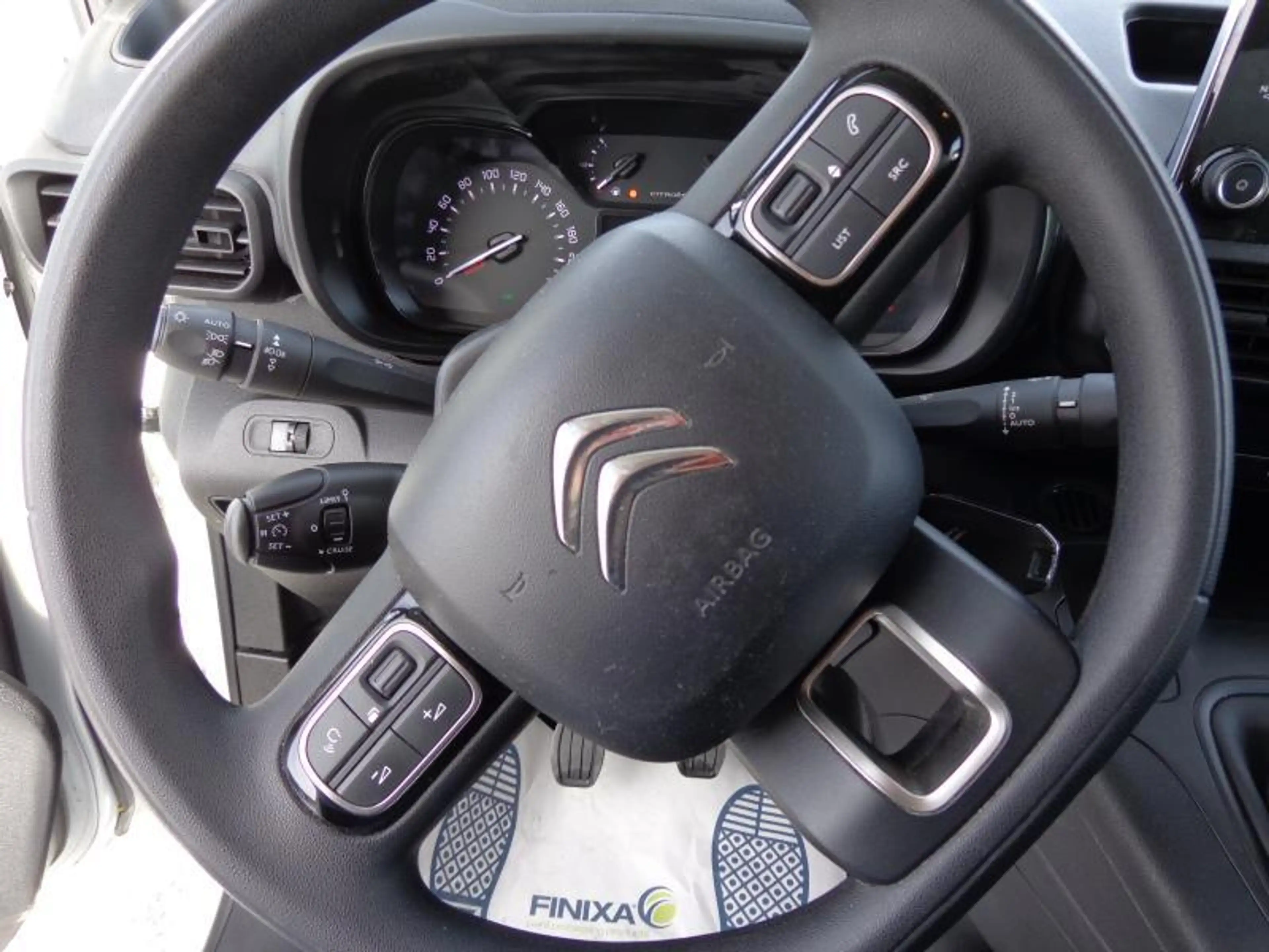 Citroen Berlingo 1.5HDi 2Pl - Caméra - Clim — photo 4