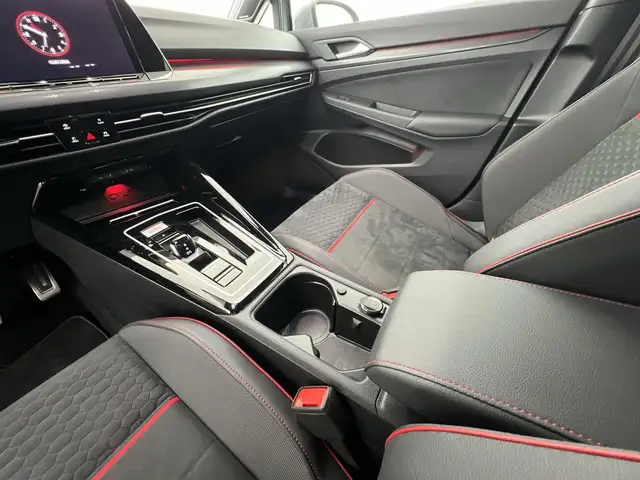 Volkswagen Golf view 14