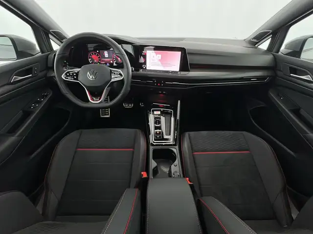 Volkswagen Golf view 6