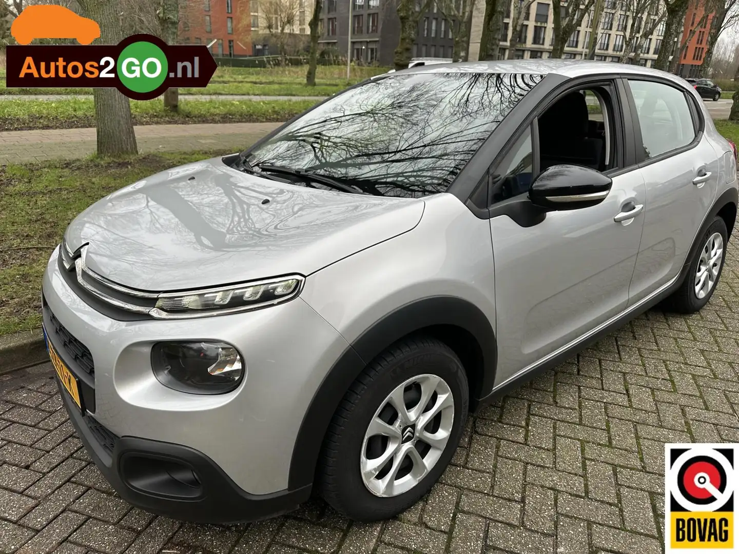 Citroen C3 1.2 PureTech Shine I Airco I blue tooth I Multi me Gris - 1