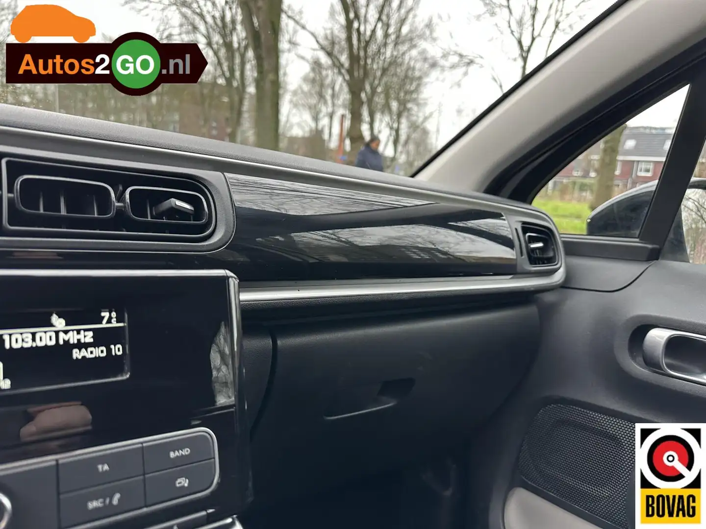Citroen C3 1.2 PureTech Shine I Airco I blue tooth I Multi me Gris - 2