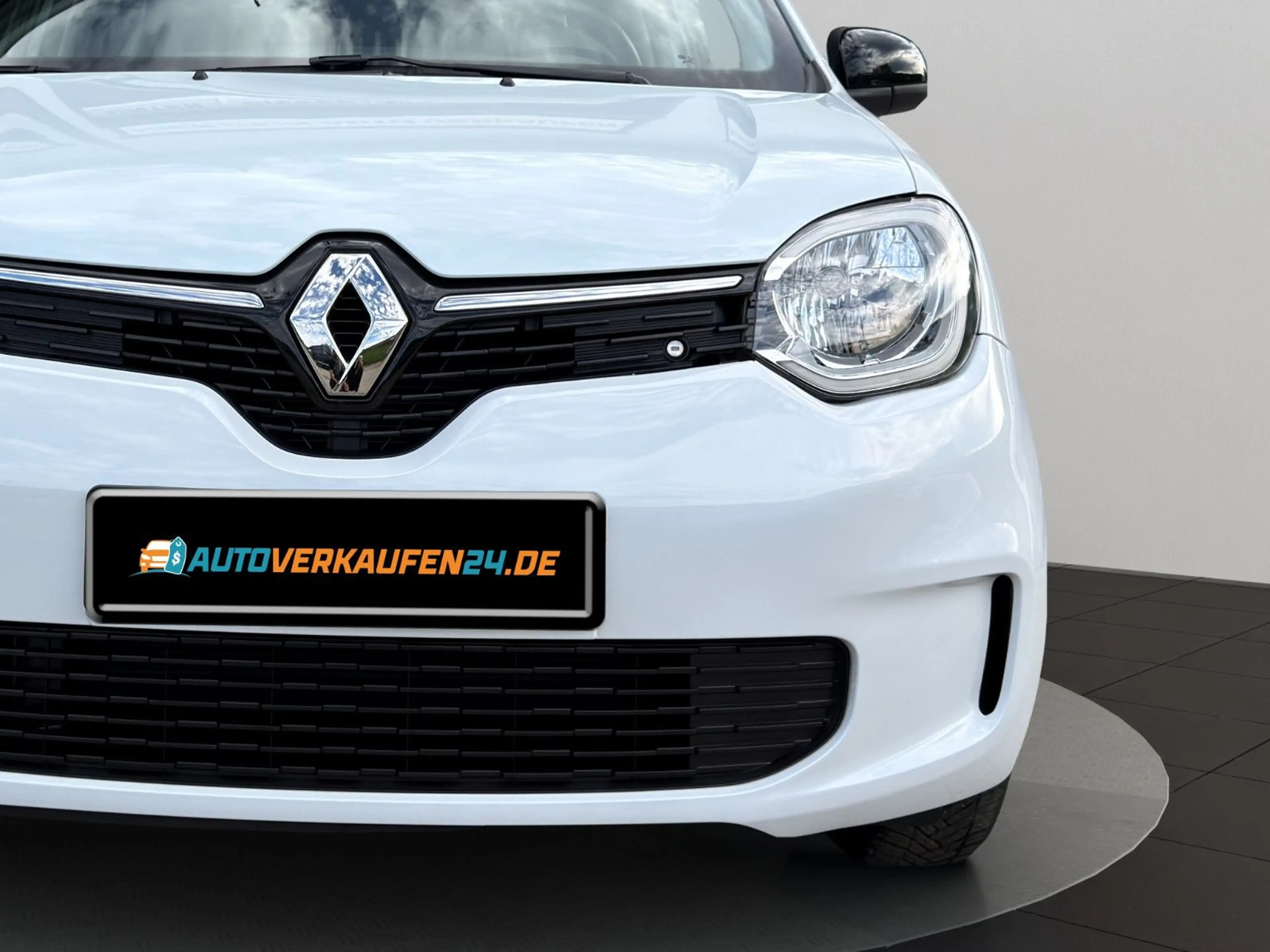 Renault Twingo Zen 1.0 LED SHZ PDC BT MFL 2.HD WENIG KM! — photo 10