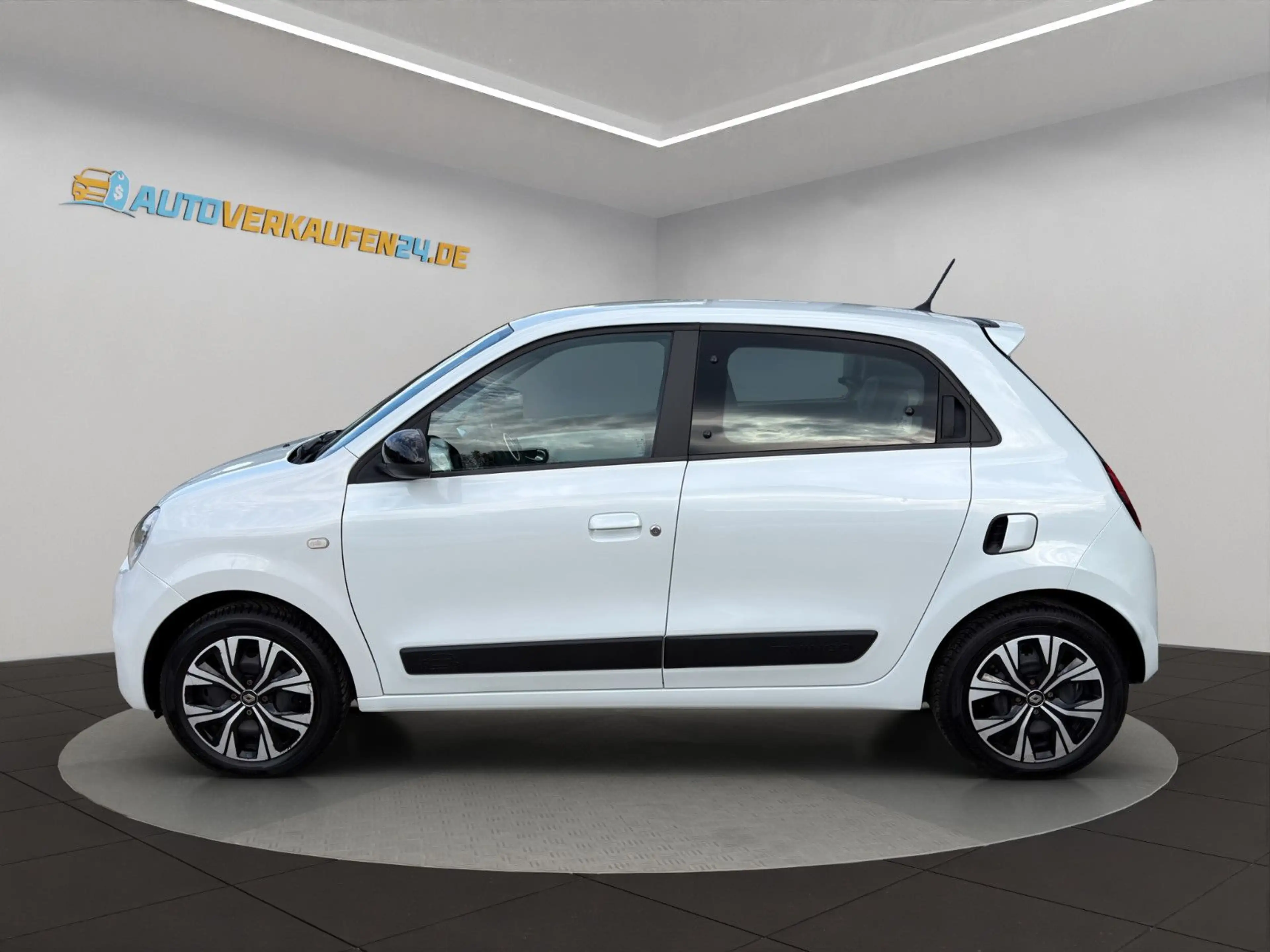 Renault Twingo Zen 1.0 LED SHZ PDC BT MFL 2.HD WENIG KM! — photo 3