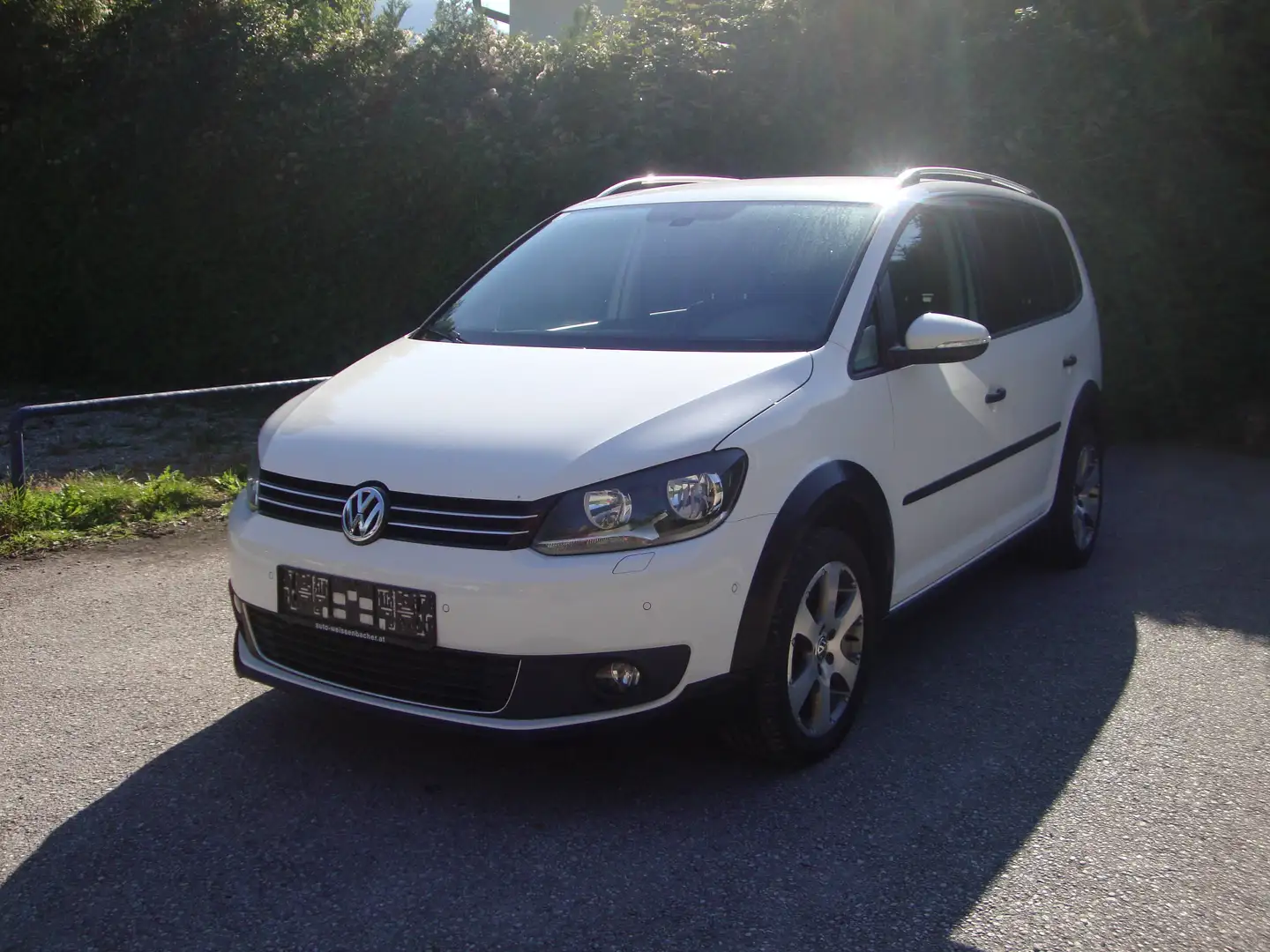 Volkswagen Touran CrossTouran Weiß - 1