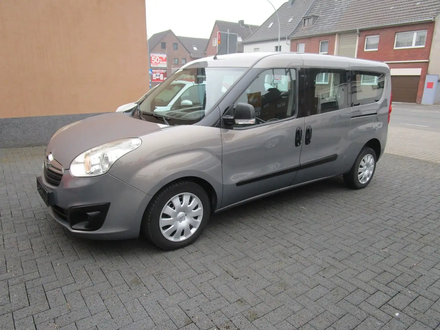 Opel Combo D Selection L2H1 Marrón - 1