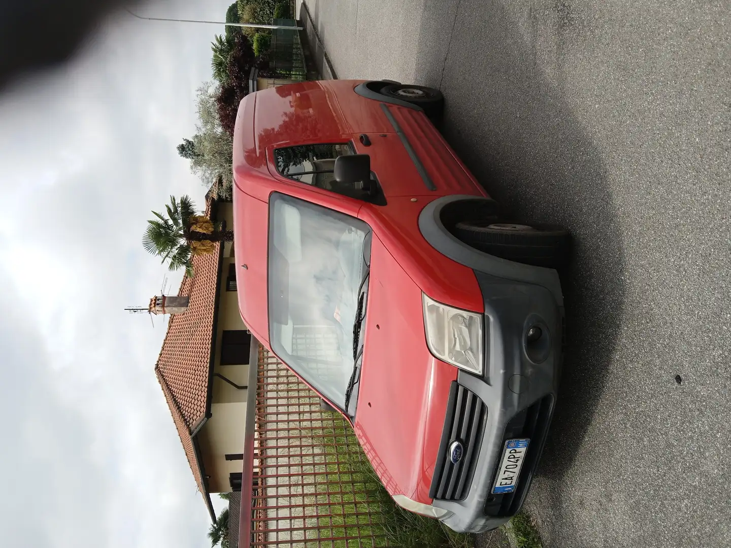 Ford Tourneo Connect - 1