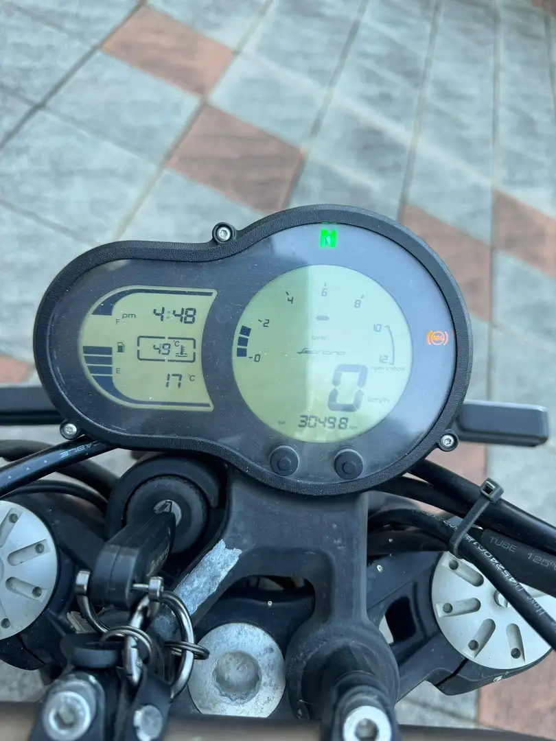 Benelli Leoncino 500 Negru - 2