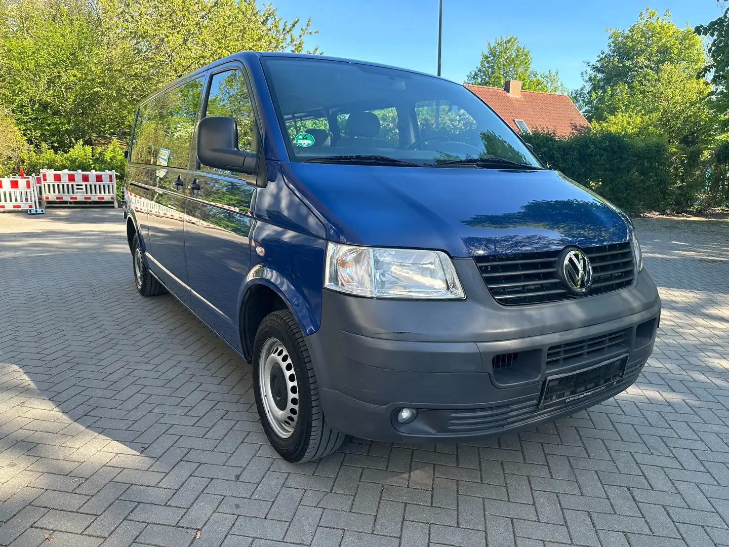 Volkswagen T5 Transporter Kombi lang / 9 Sitze / Klima / Tüv 02.2026 Azul - 1