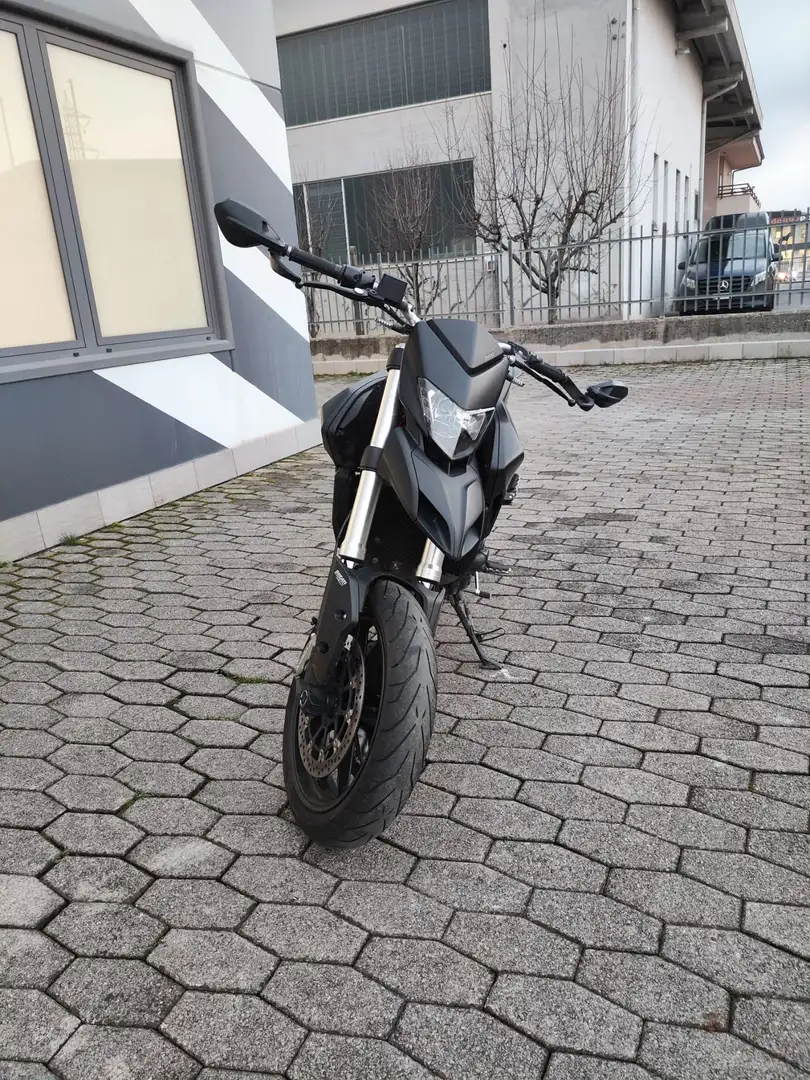 Ducati Hypermotard 821 ABS Černá - 1