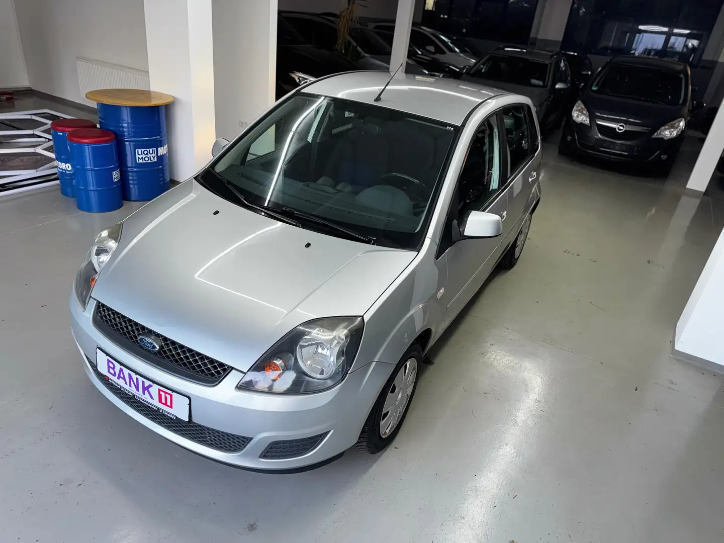 Ford Fiesta Style Silber - 1