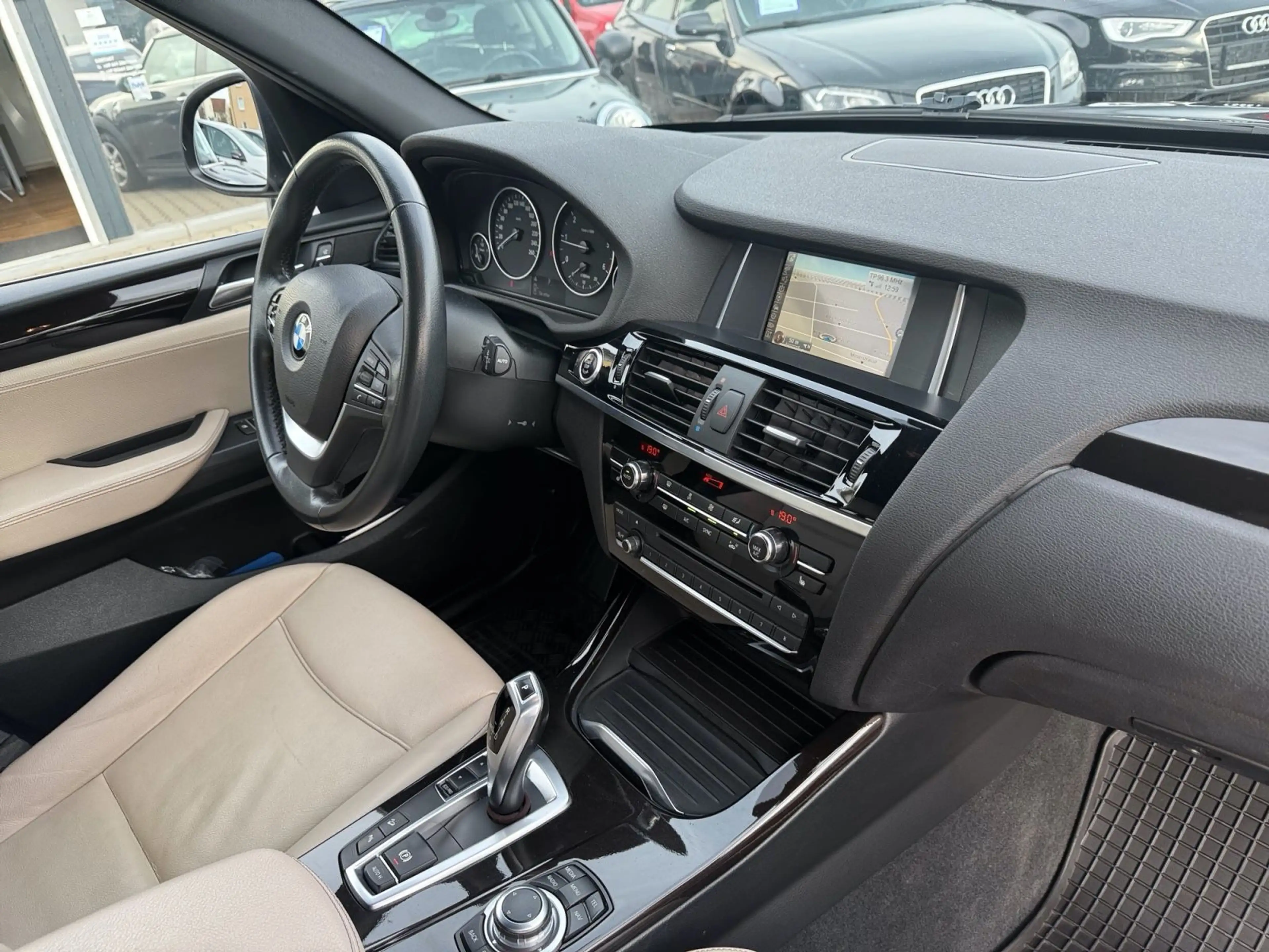 BMW X3 xDrive 20 d LEDER|XEN|STDHZG|AHK|NAVI|dt PKW — photo 12