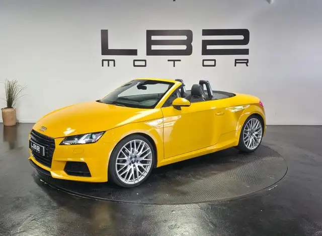 Audi TT Roadster 2.0TDI S line edition