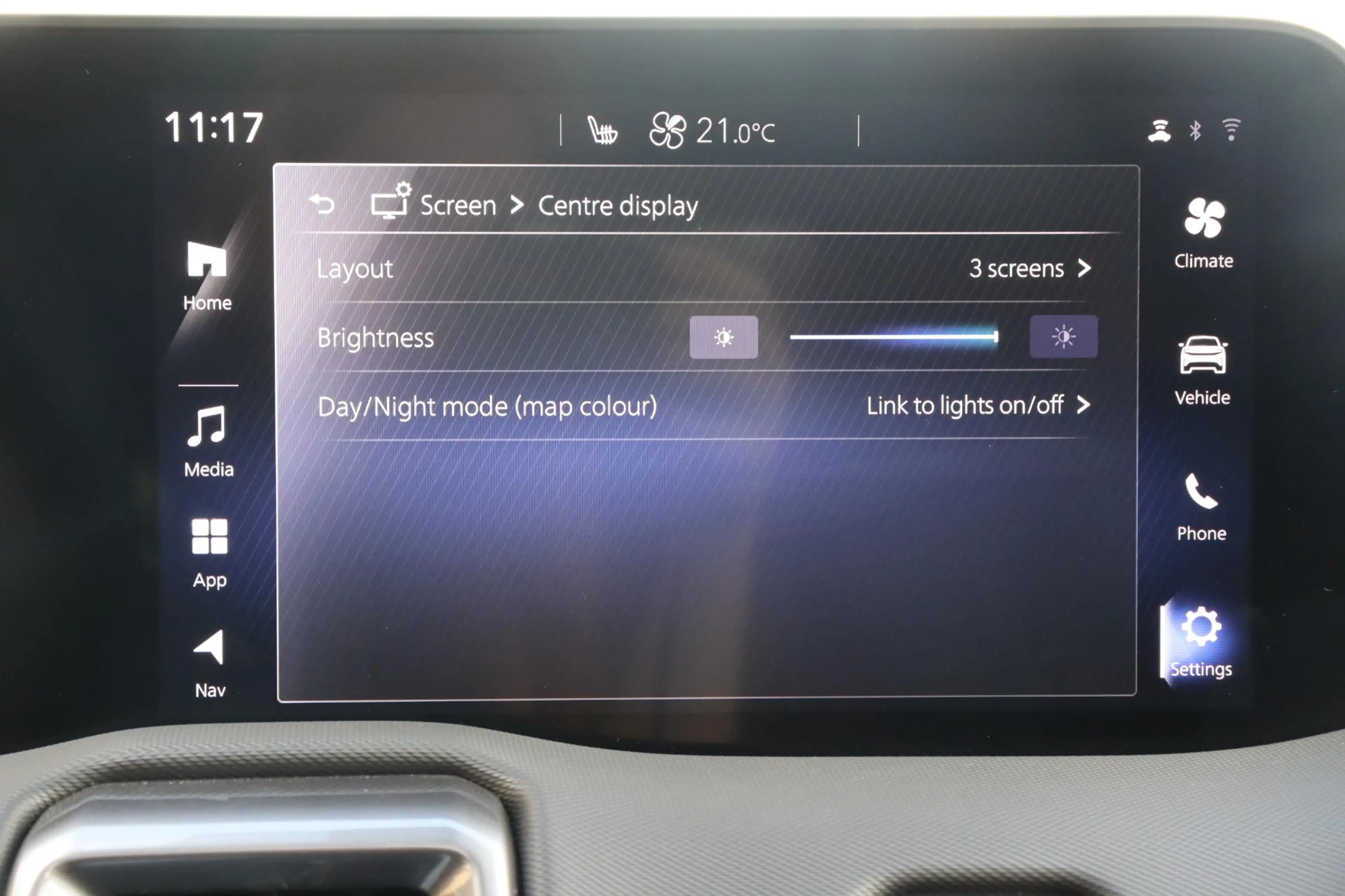 Toyota Urban Cruiser Executive 61 kWh , Nieuw en snel leverbaar (septem — photo 11