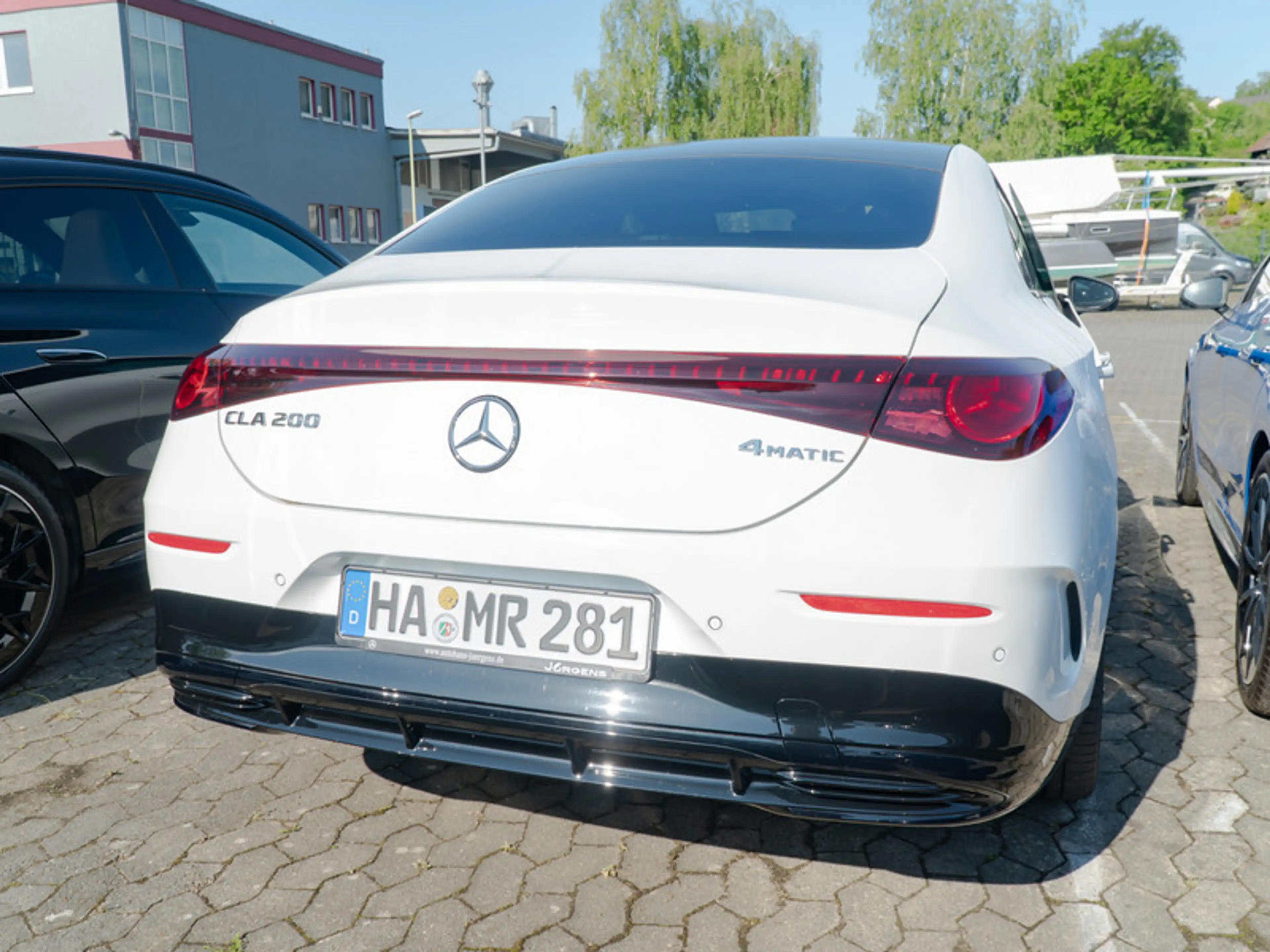 Mercedes-Benz CLA 200 4M AMG-Sport/Super/Pano/AHK/Memo/Night — photo 6