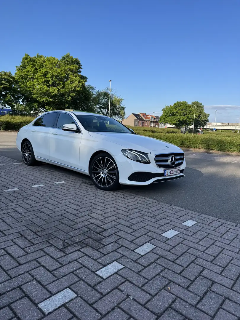 Mercedes-Benz E 200 d 9G-TRONIC Avantgarde - 2