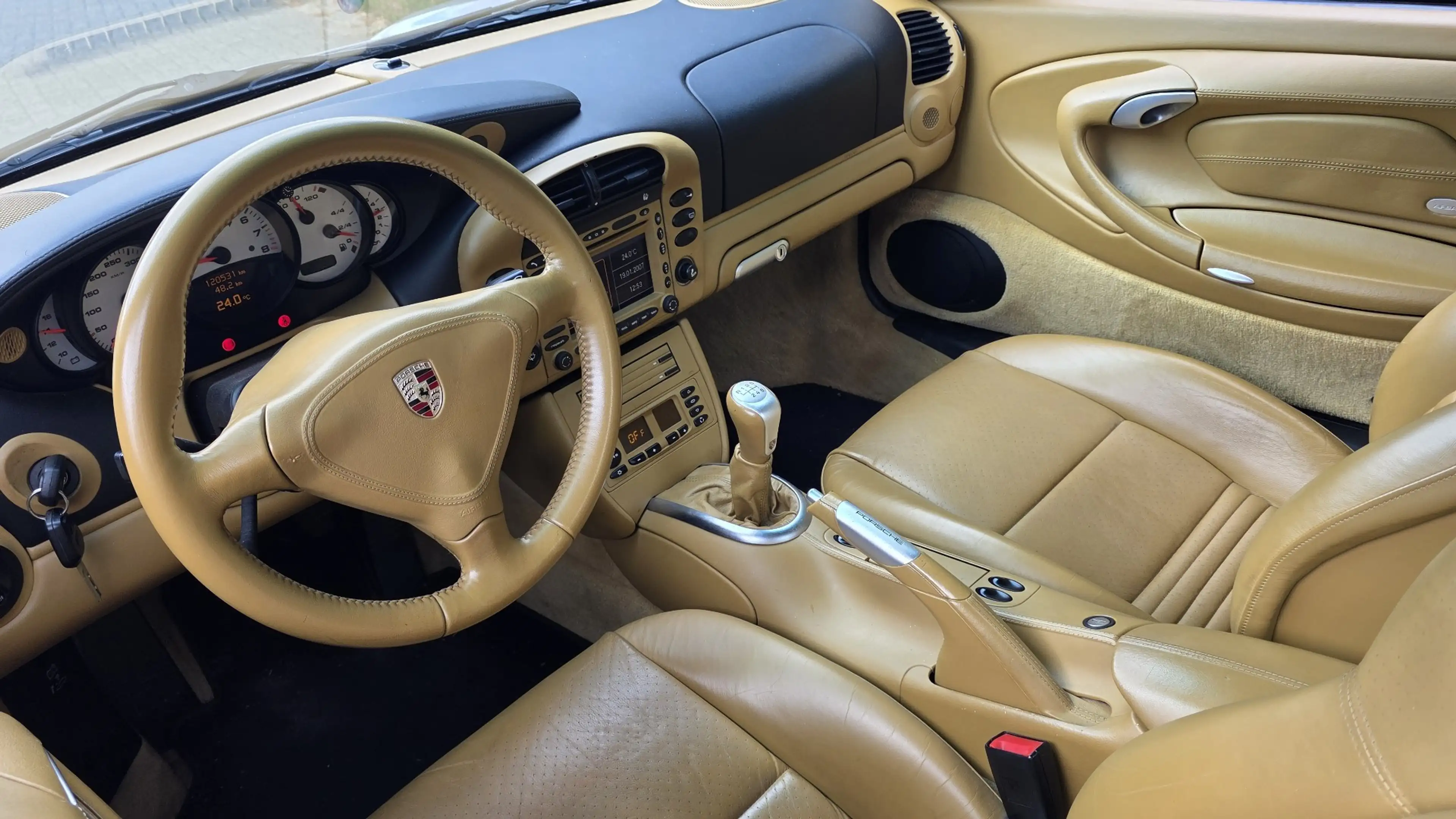 Porsche 996 4 S — photo 7
