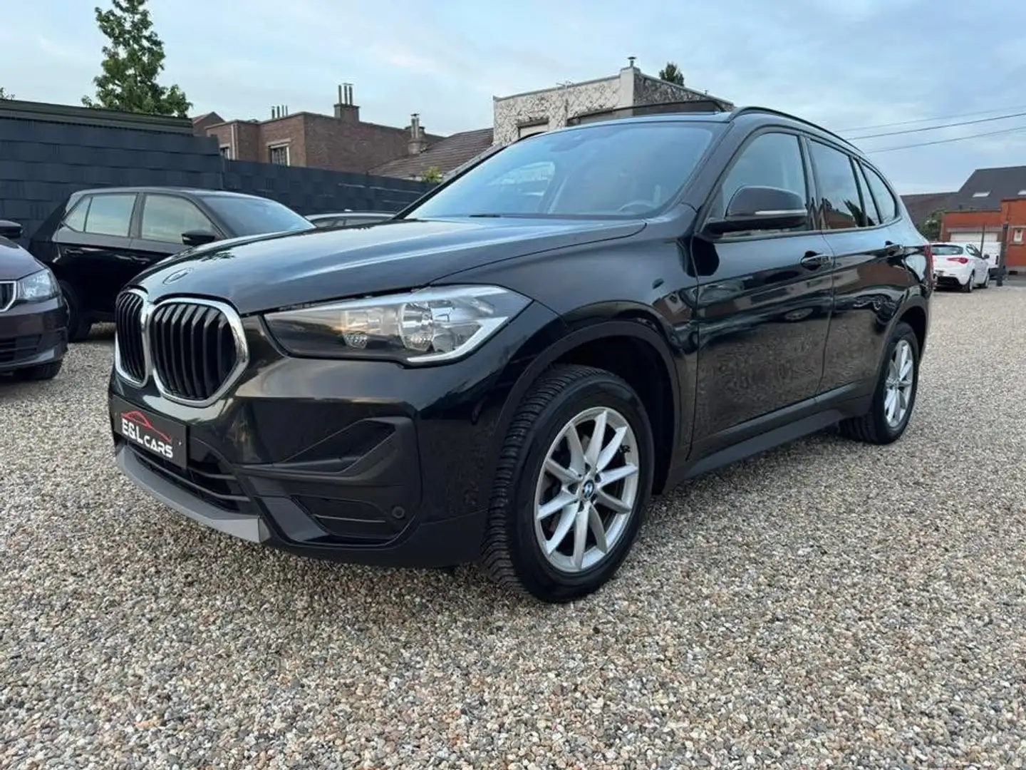 BMW X1 1.5 dA sDrive16 **12 mois de garantie** Noir - 1