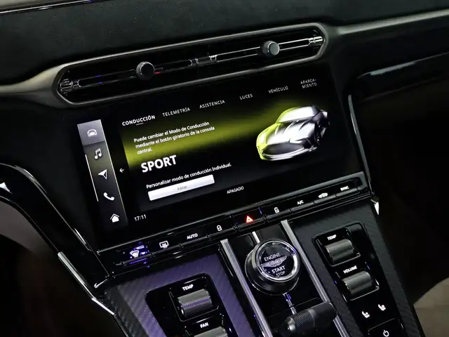 Aston Martin Vantage view 9