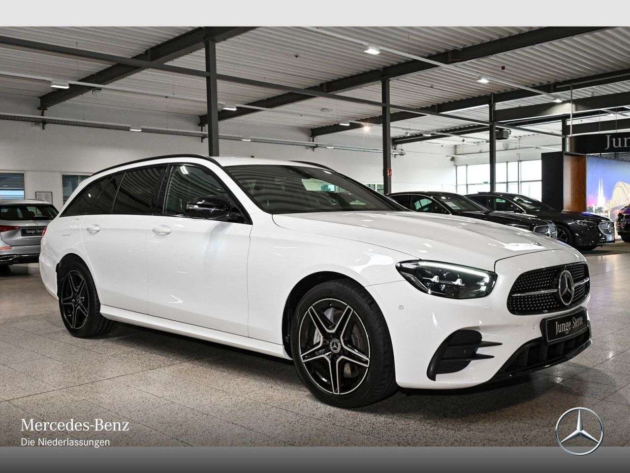 Mercedes-Benz E 300