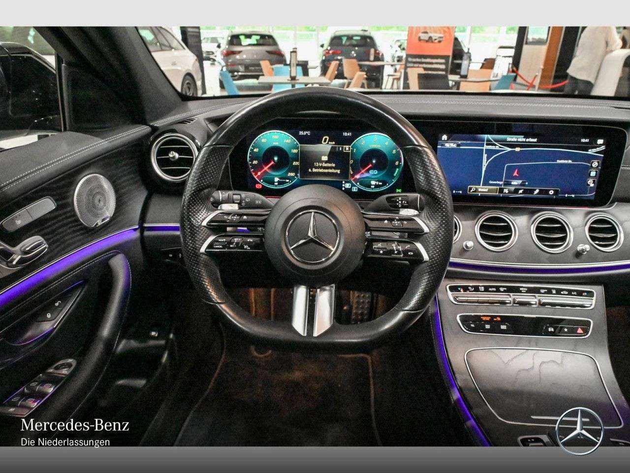 Mercedes-Benz E 300
