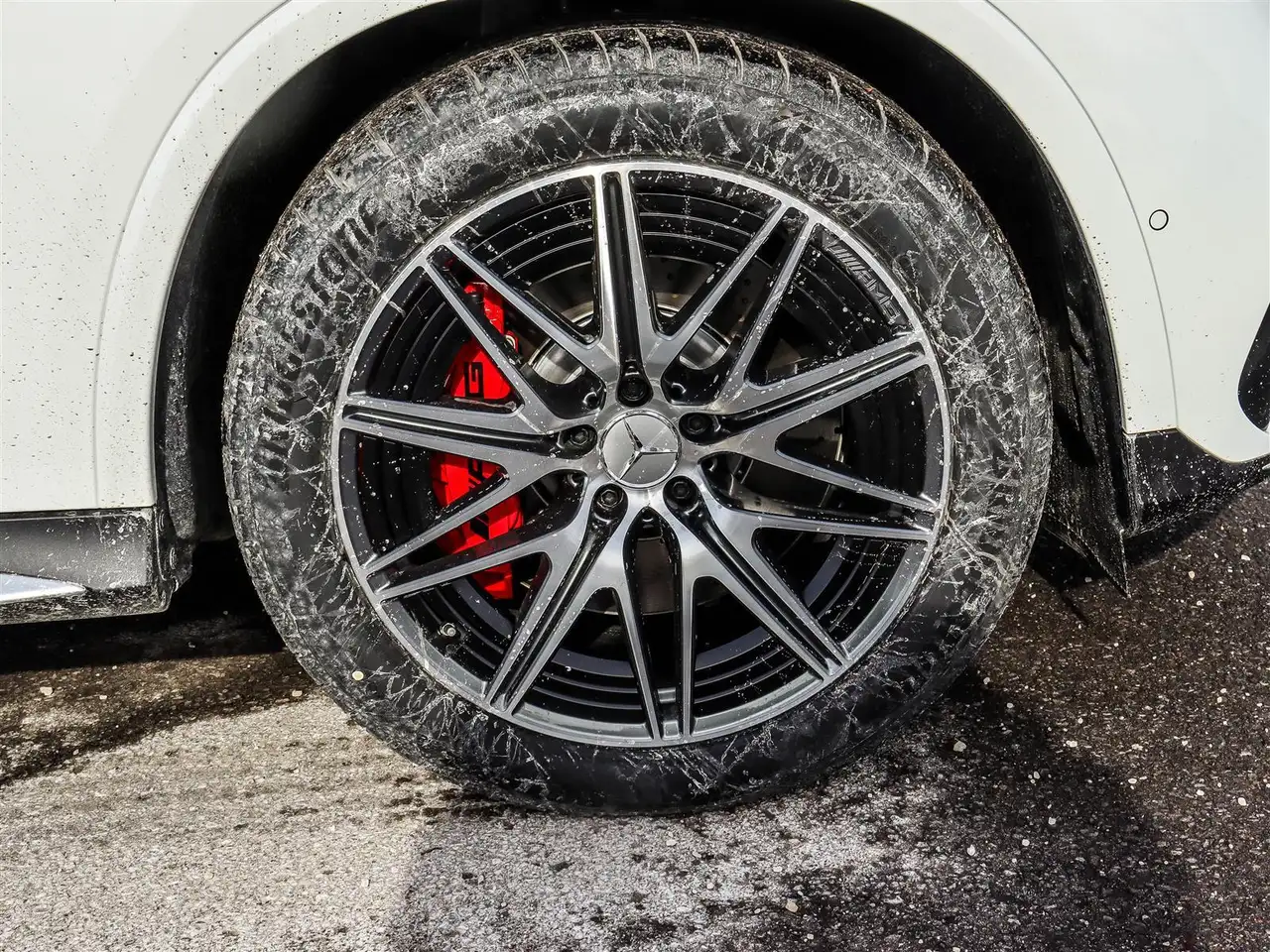 Mercedes-Benz GLC снимка Mercedes-Benz GLC