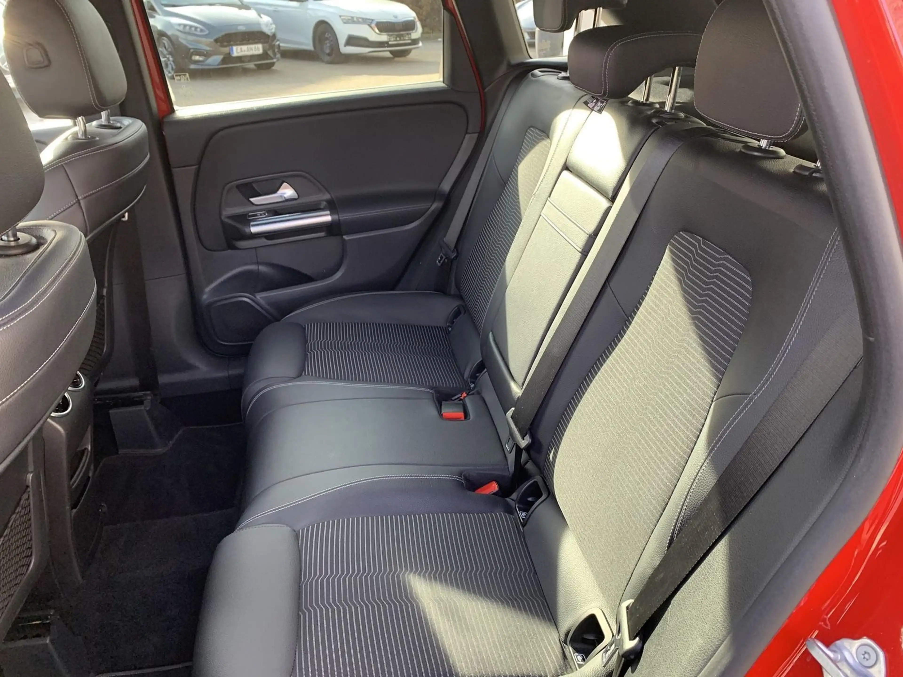 Mercedes-Benz B 200 B200 AHK+el.Klappe+LED+Kamera+Navi — photo 12