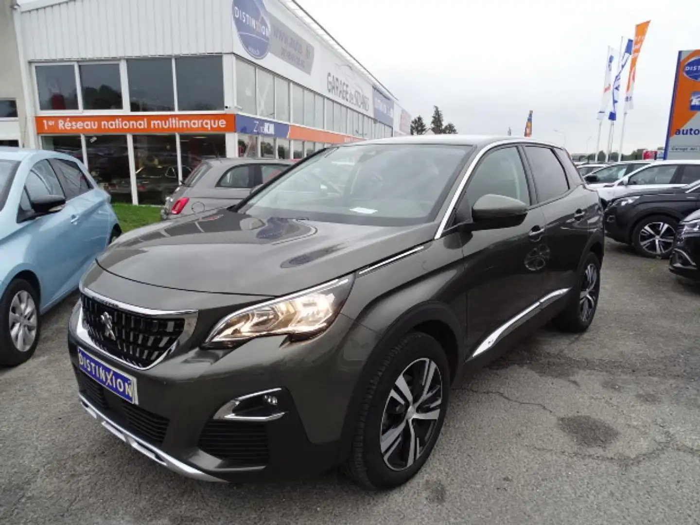 Peugeot 3008 1.5 BlueHDi S\u0026S - 130  Allure Gris - 1