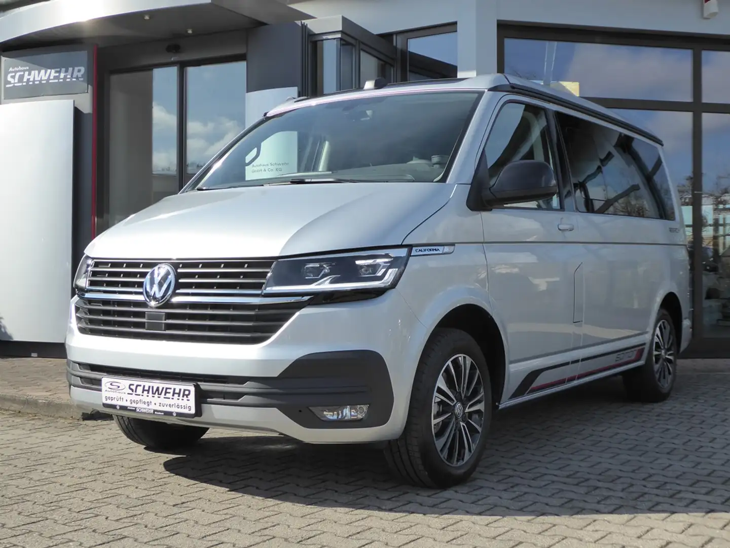 Volkswagen T6.1 California Beach "Edition" Argintiu - 2